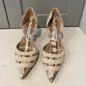 Size 7 Manolo Blahnik Women’s Heel